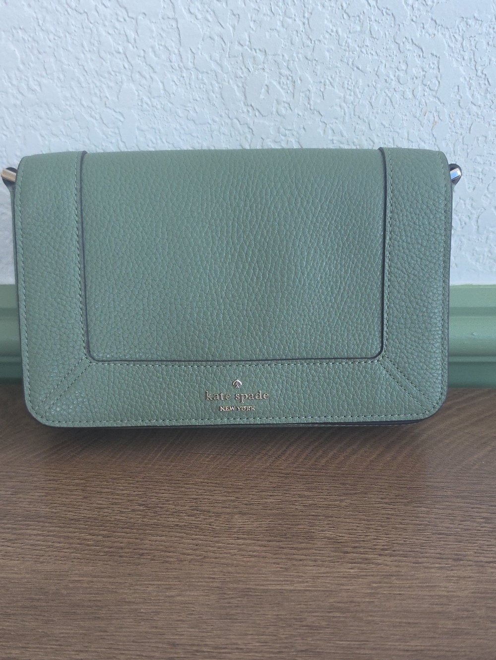 Kate Spade Leather Flap Crossbody in Green with Gold Logo
